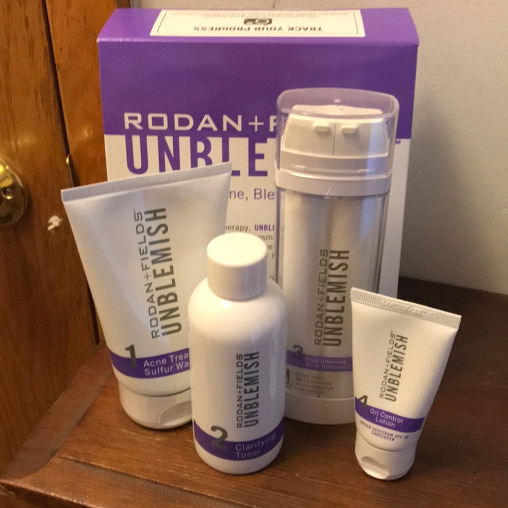 Rodan + Fields Unblemish Regimen